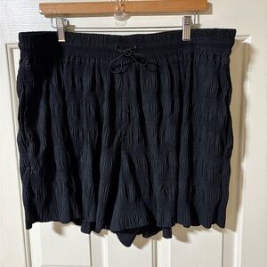 Sports Illustrated Black Crinkle Shorts Size XXL